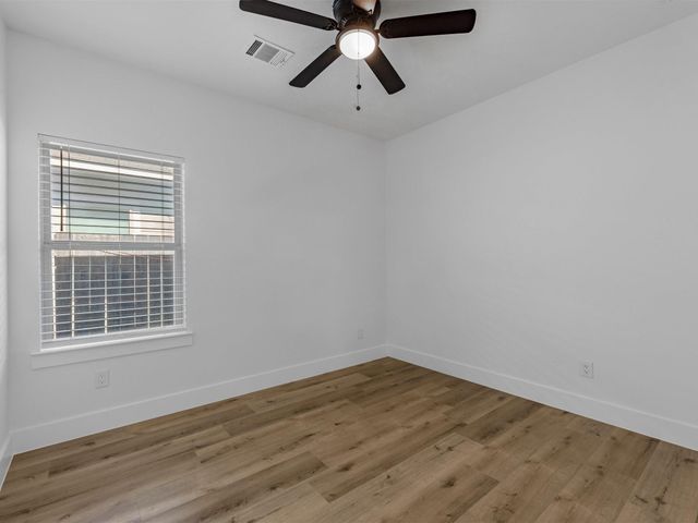 24751 Russet Bluff Trail, Houston, TX 77336