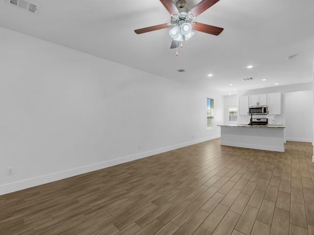 24751 Russet Bluff Trail, Houston, TX 77336