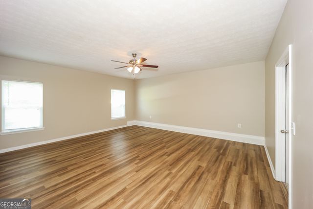 6049 Radford Drive, Riverdale, GA 30296