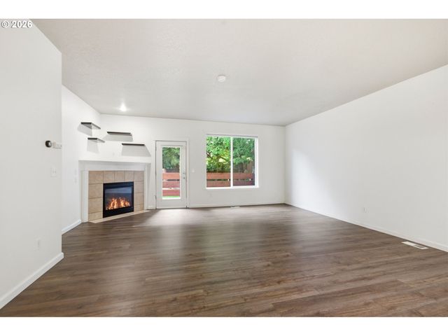 14406 Sw PENNYWORT Ter, Portland, OR 97224