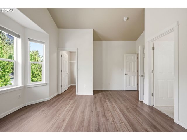 14406 Sw PENNYWORT Ter, Portland, OR 97224