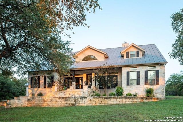 111 Oak Pointe, New Braunfels, TX 78132