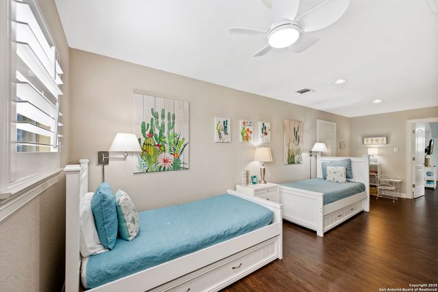 111 Oak Pointe, New Braunfels, TX 78132