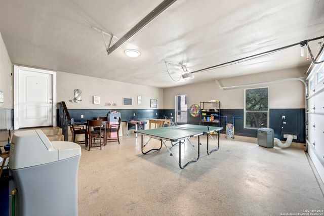 111 Oak Pointe, New Braunfels, TX 78132