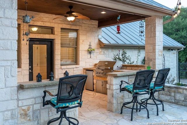 111 Oak Pointe, New Braunfels, TX 78132
