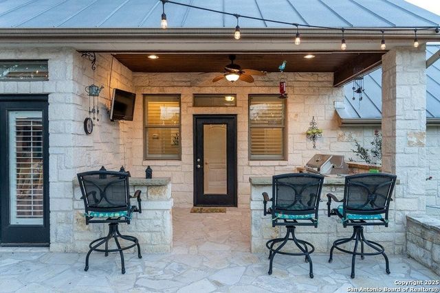 111 Oak Pointe, New Braunfels, TX 78132