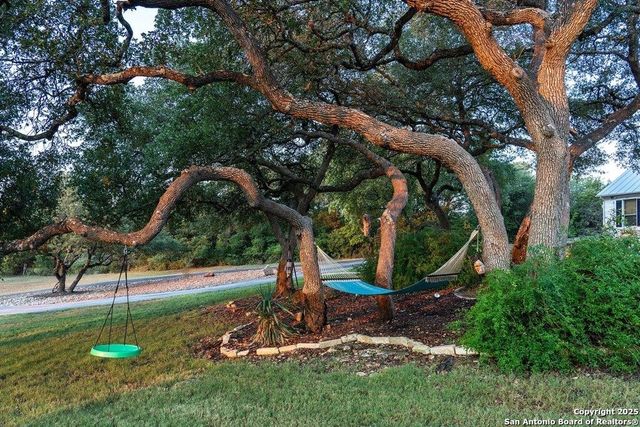 111 Oak Pointe, New Braunfels, TX 78132