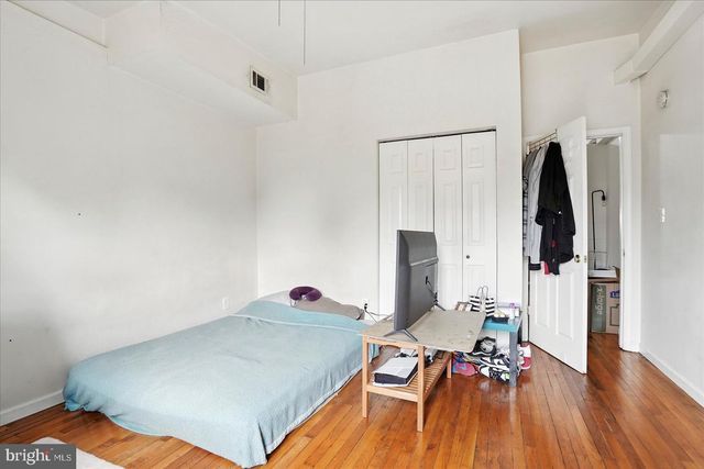 1027 N CAROLINE ST, Baltimore, MD 21205