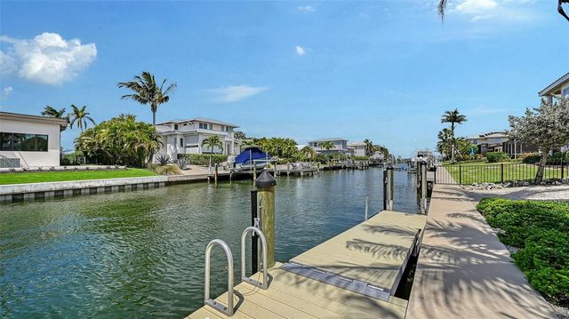 531 WEDGE LANE, Longboat Key, FL 34228