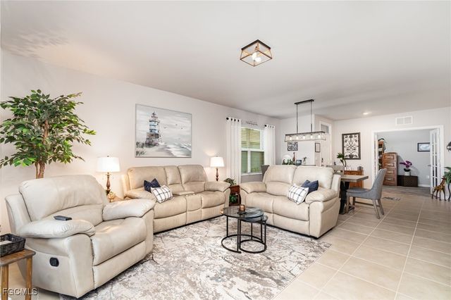 20474 Plumwood LOOP, North Fort Myers, FL 33917