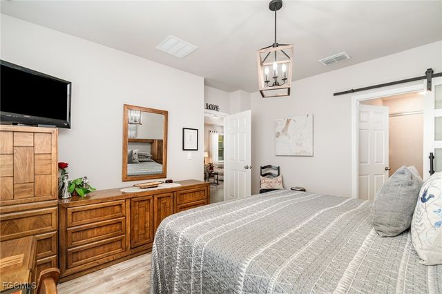 20474 Plumwood LOOP, North Fort Myers, FL 33917