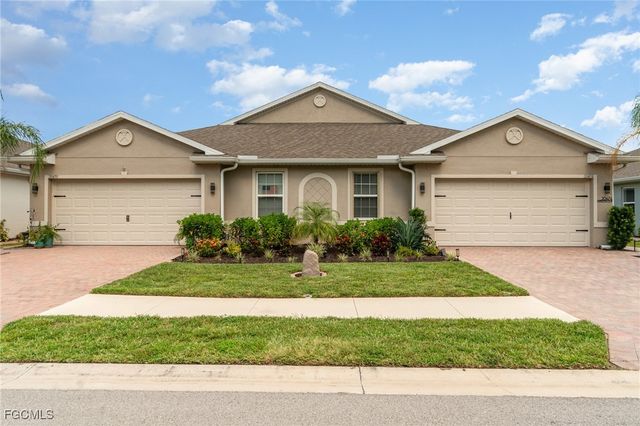 20474 Plumwood LOOP, North Fort Myers, FL 33917