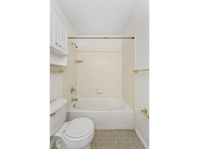 1464 Cherrywood Way, Longmont, CO 80504