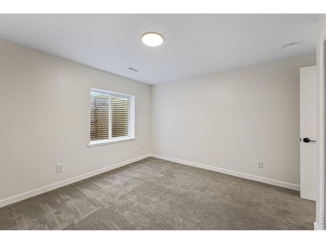 1464 Cherrywood Way, Longmont, CO 80504