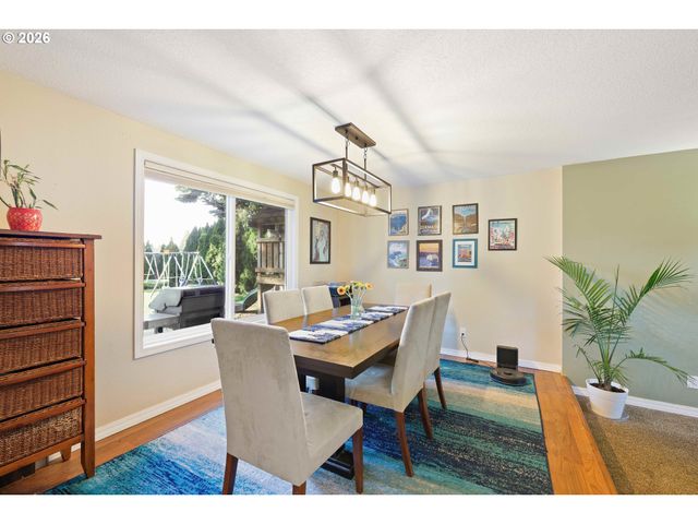 18845 ALLEGHENY Dr, Oregon City, OR 97045