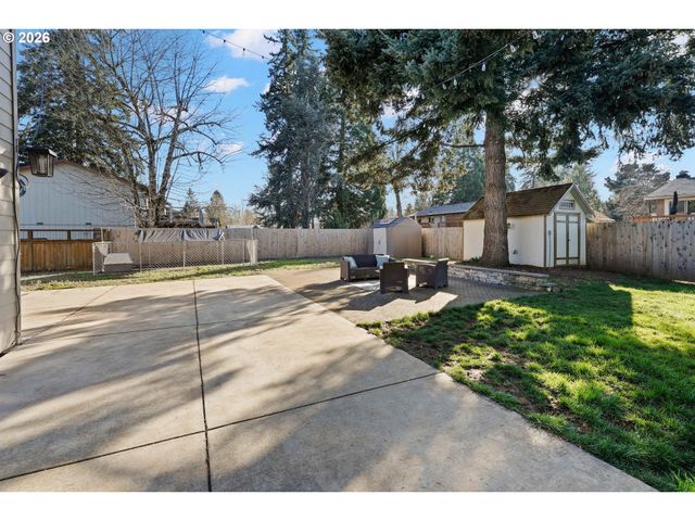 18845 ALLEGHENY Dr, Oregon City, OR 97045