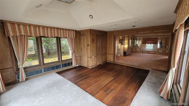 186-20 Troon Road, Jamaica Estates, NY 11432