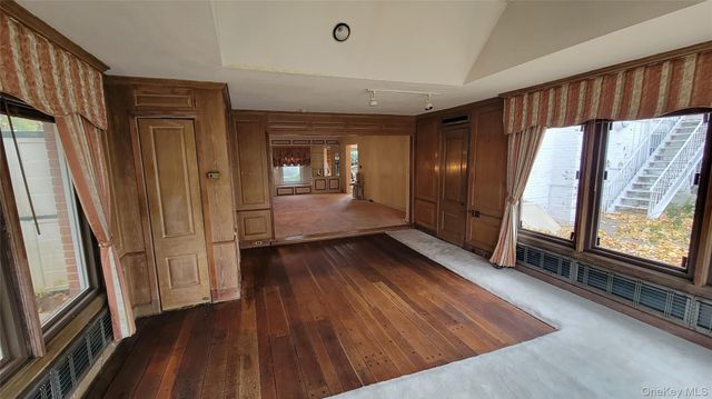 186-20 Troon Road, Jamaica Estates, NY 11432