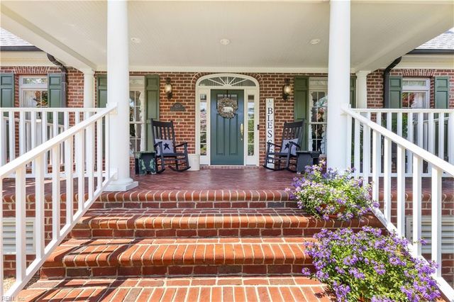 6206 E Shallowford CT, Suffolk, VA 23435