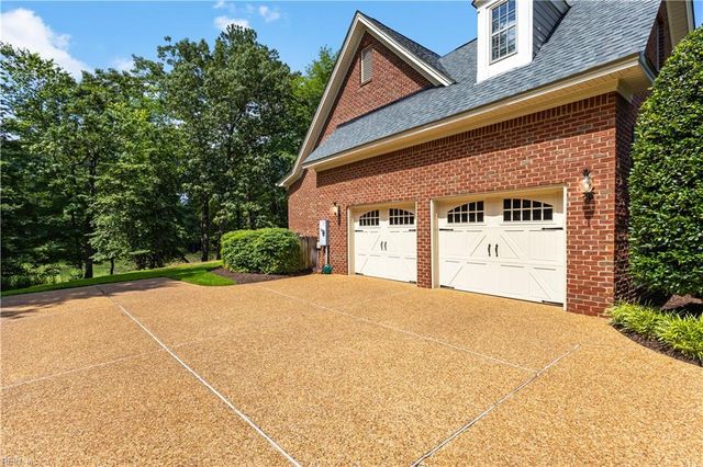 6206 E Shallowford CT, Suffolk, VA 23435