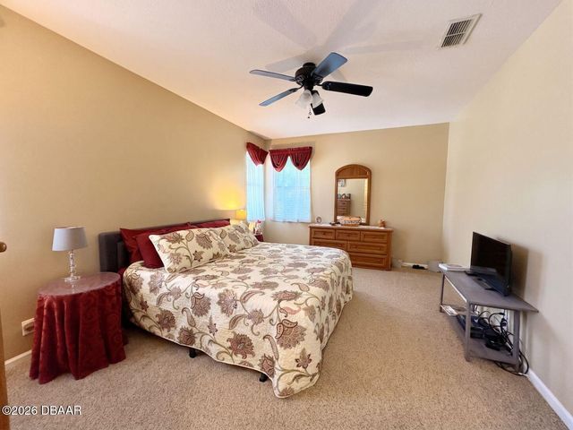 239 W Tarrington Drive, Deland, FL 32724