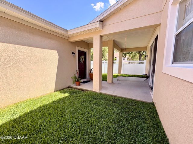 239 W Tarrington Drive, Deland, FL 32724