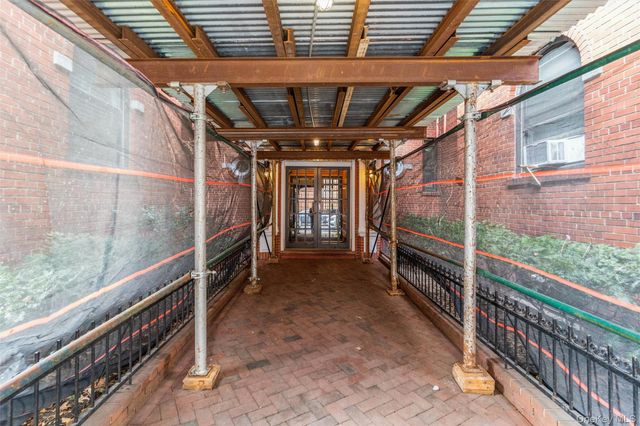 35-30 73rd Street 2B, Jackson Heights, NY 11372