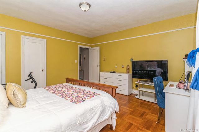 35-30 73rd Street 2B, Jackson Heights, NY 11372