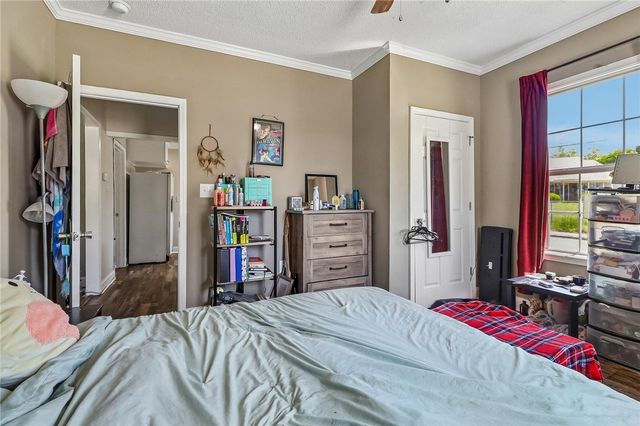 200 Jefferson Street, Clinton, SC 29325