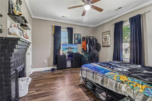 200 Jefferson Street, Clinton, SC 29325