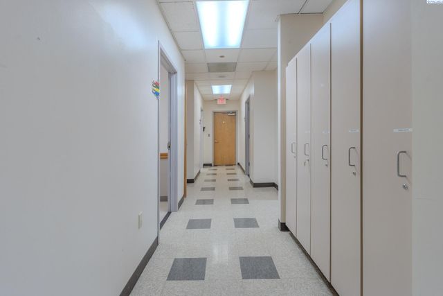 320 W Dayton St, Kennewick, WA 99336