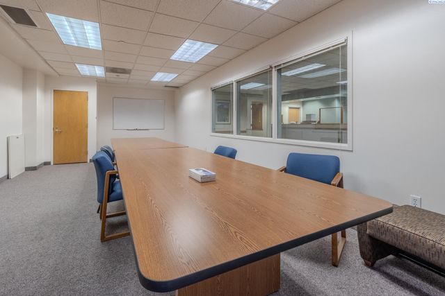 320 W Dayton St, Kennewick, WA 99336