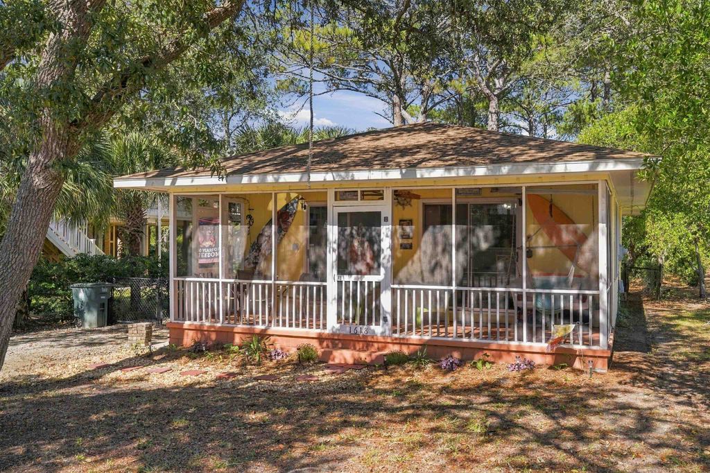 1618 Hillside Dr. S, North Myrtle Beach, SC 29582 — exterior