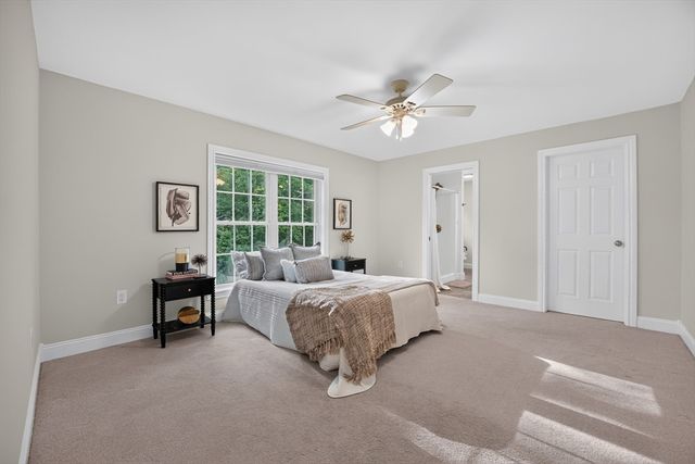 2 Leslie Court, Rockland, MA 02370