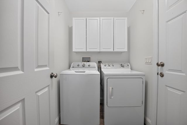 2 Leslie Court, Rockland, MA 02370