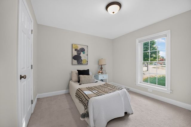 2 Leslie Court, Rockland, MA 02370