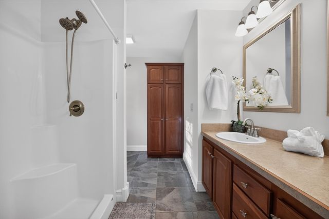2 Leslie Court, Rockland, MA 02370