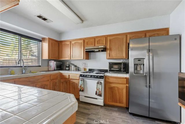 737 Concord Court, Mcfarland, CA 93250