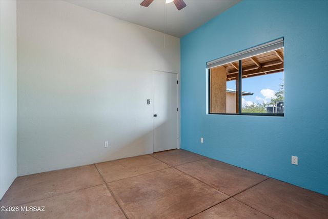 2701 E Sahuarita Road, Vail, AZ 85641