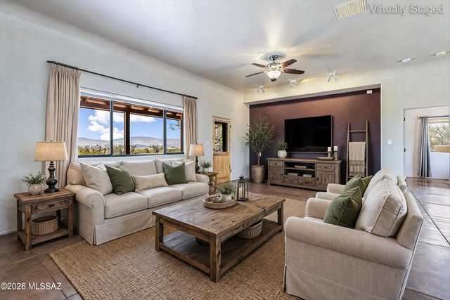 2701 E Sahuarita Road, Vail, AZ 85641
