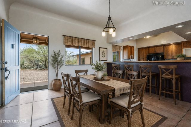 2701 E Sahuarita Road, Vail, AZ 85641