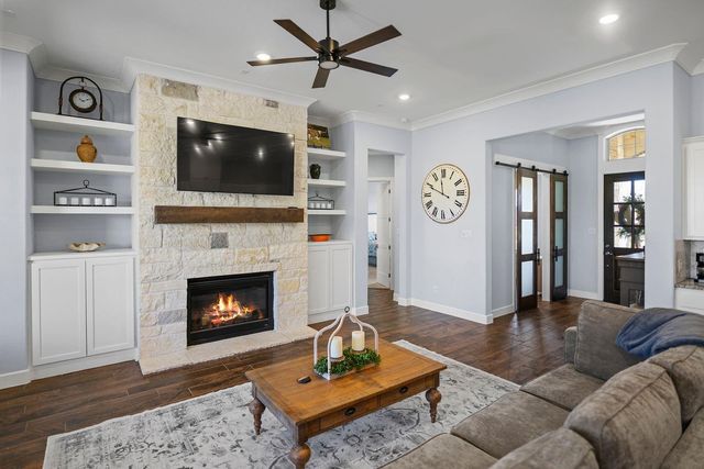 18819 Serene Water Drive, Montgomery, TX 77356