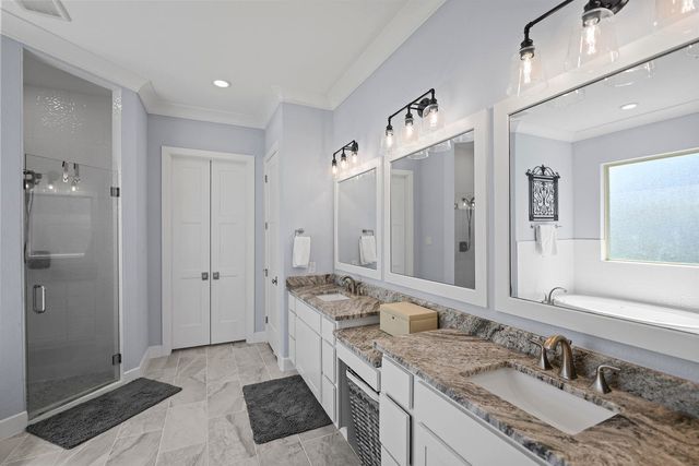 18819 Serene Water Drive, Montgomery, TX 77356