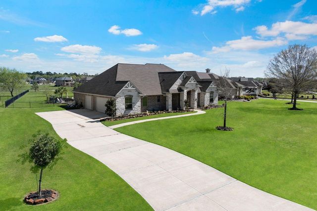 18819 Serene Water Drive, Montgomery, TX 77356