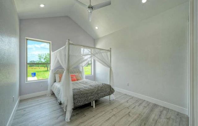 000 Patterson RD, Flatonia, TX 78941