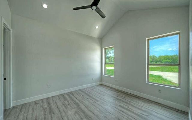 000 Patterson RD, Flatonia, TX 78941