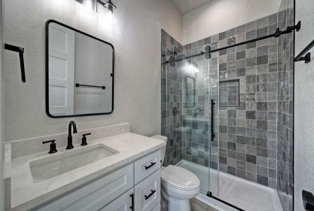 000 Patterson RD, Flatonia, TX 78941