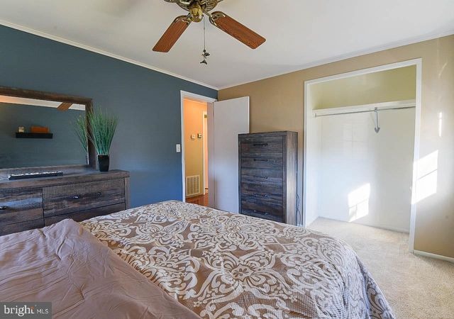 31 SHERMAN ST, Hanover, PA 17331