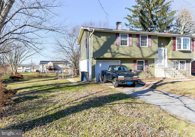 31 SHERMAN ST, Hanover, PA 17331