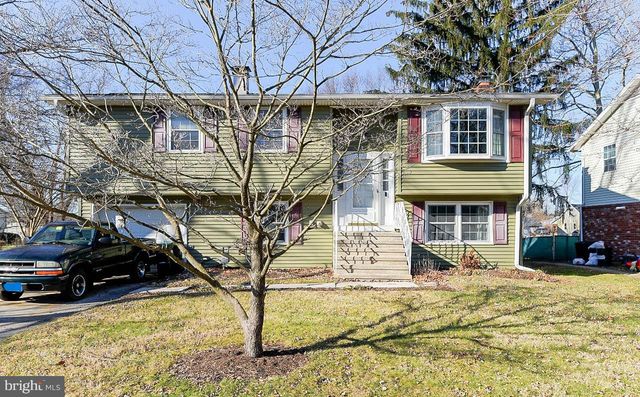 31 SHERMAN ST, Hanover, PA 17331